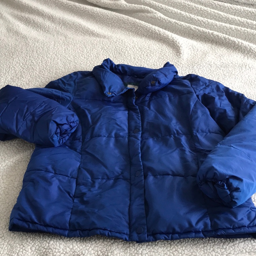 Old navy blue puffer coat